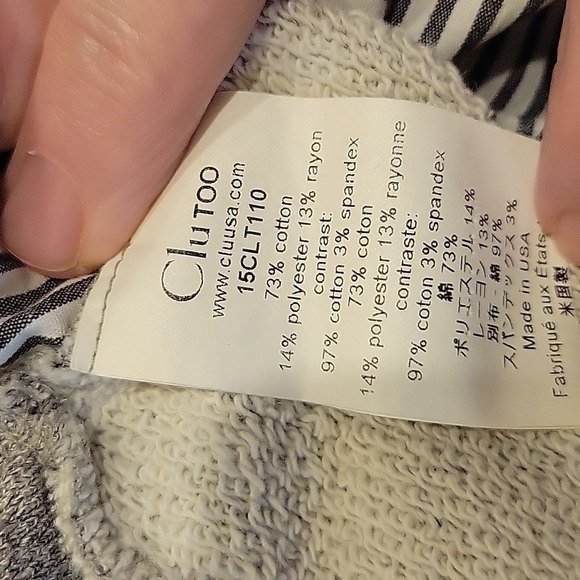 CLU TOO gray sweatshirt in size XS.  Long sleeved with striped panel back sides - Picture 8 of 8